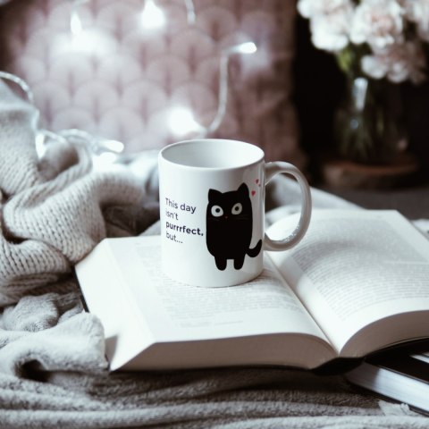 Zaskakujący Kubeczek Kot kubek magiczny Walentynki